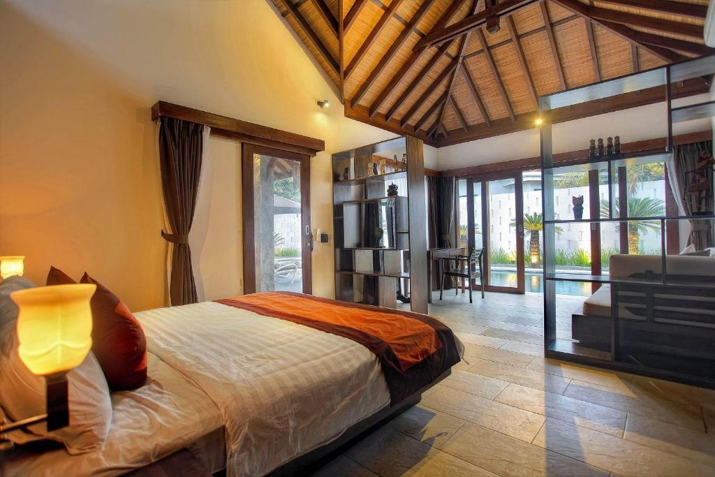 Villa Esperanto Seminyak Номер фото